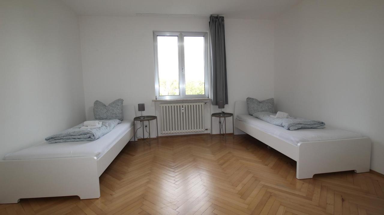 Apartmenthaus Kitzingen - Grosszuegige Wohnungen Fuer Je 6 Personen Mit Balkon Εξωτερικό φωτογραφία